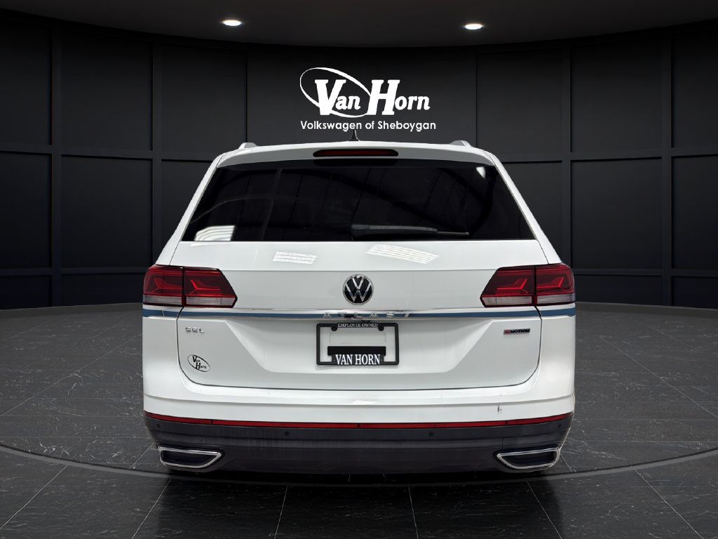 Used 2022 Volkswagen Atlas SEL AWD/4WD image 6