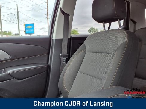 Used 2019 Chevrolet Traverse LS image 20