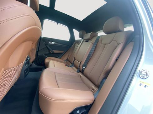 Used 2022 Audi Q5 2.0T Premium Plus w/ Premium Plus Package image 23