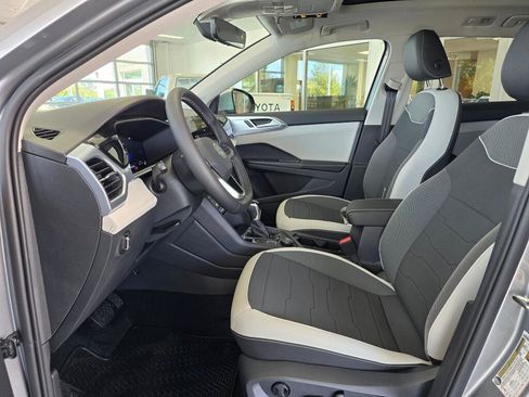 New 2026 Volkswagen Taos SE AWD/4WD image 18