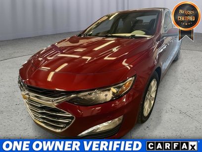 Used 2025 Chevrolet Malibu LT