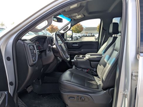 Used 2022 Chevrolet Silverado 3500 LTZ image 15