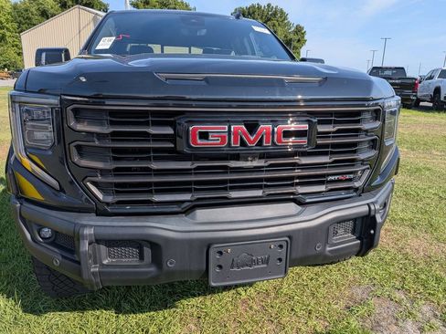 Used 2024 GMC Sierra 1500 AT4X AWD/4WD image 16