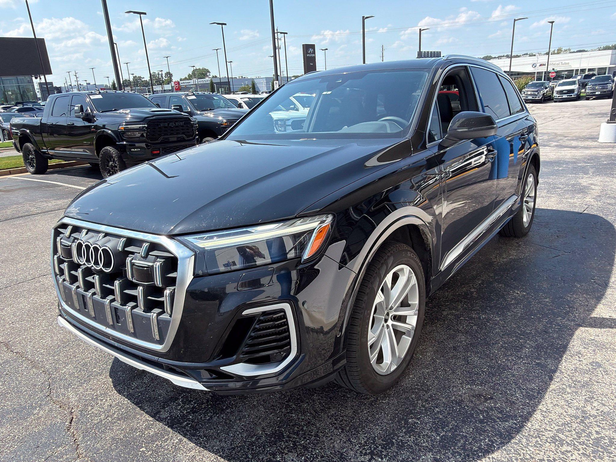 Used 2025 Audi Q7 3.0T Premium Plus AWD/4WD image 1