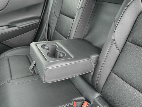 Used 2025 Chevrolet Equinox LT w/ Convenience Package II AWD/4WD image 21