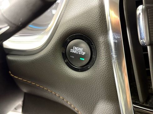 Used 2019 Chevrolet Traverse Premier w/ Redline Edition image 29