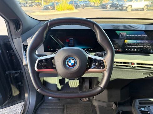 Used 2024 BMW iX xDrive50 w/ Premium Package AWD/4WD image 13