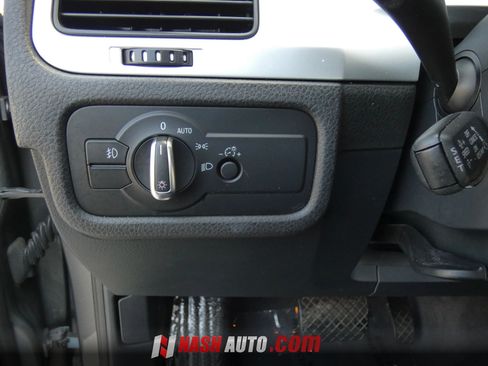 Used 2014 Volkswagen Touareg VR6 AWD/4WD image 63