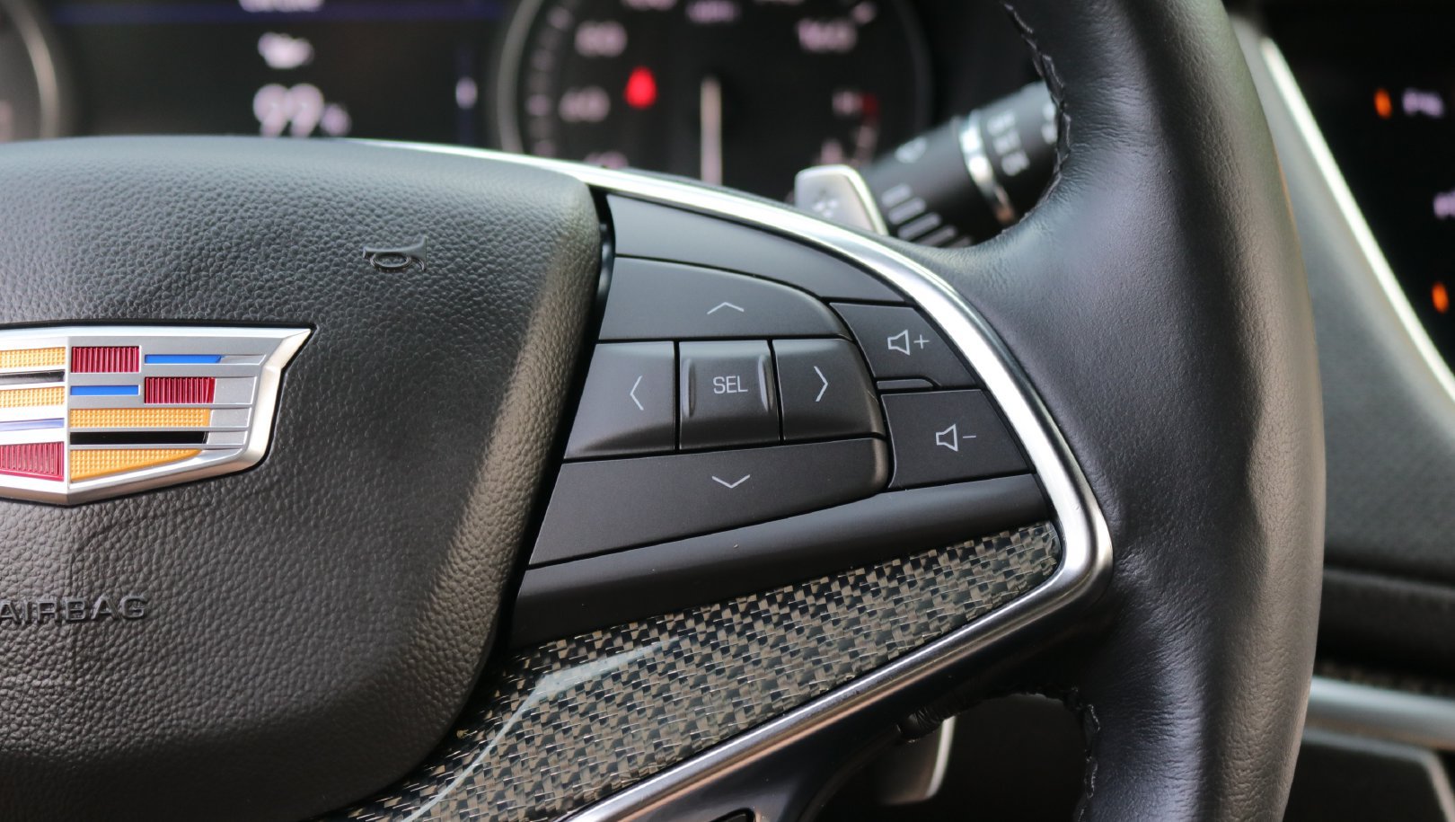 Used 2024 Cadillac XT5 Sportv w/ Technology Package AWD/4WD image 21