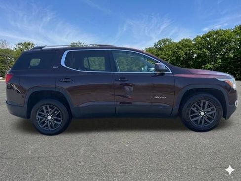 Used 2018 GMC Acadia SLT FWD image 10