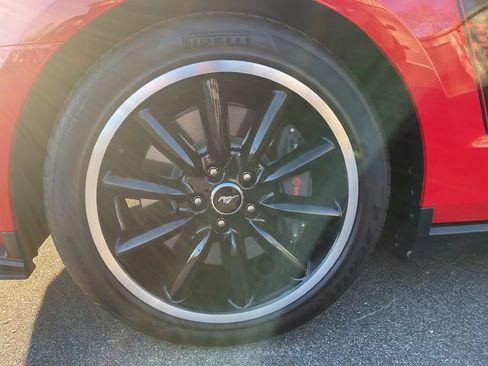 Used 2012 Ford Mustang Boss 302 w/ Boss 302 Accessory Pkg RWD image 29