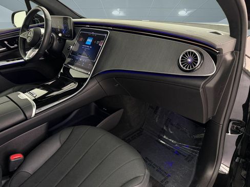 Certified 2023 Mercedes-Benz EQE 350+ 4MATIC SUV image 25