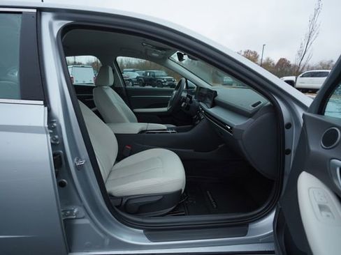 Used 2024 Hyundai Sonata SEL image 19