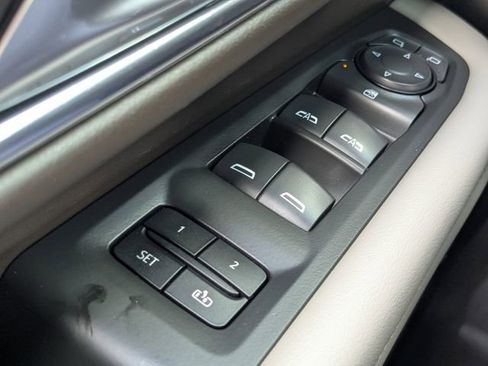 Used 2022 Chevrolet Tahoe Z71 AWD/4WD image 23