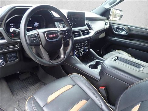 Used 2024 GMC Yukon XL AT4 w/ Max Trailering Package AWD/4WD image 10