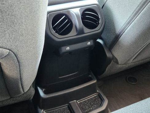 Certified 2025 Jeep Wrangler Unlimited Sport S 4xe AWD/4WD image 31