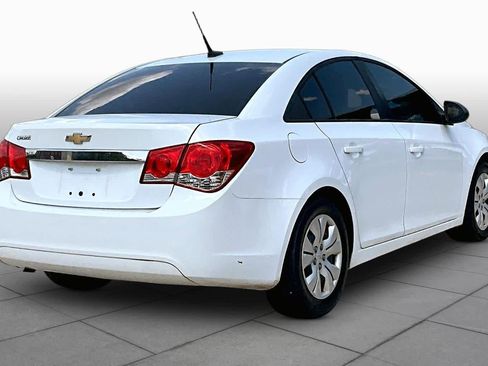 Used 2013 Chevrolet Cruze LS FWD image 12