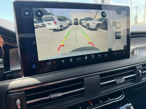 Certified 2023 Lincoln Corsair AWD w/ Equipment Group 101A image 24