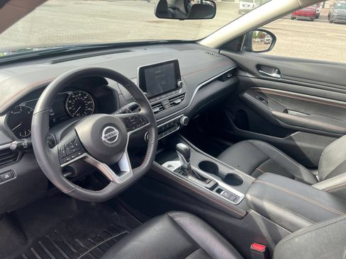 Used 2022 Nissan Altima 2.5 SR AWD/4WD image 35
