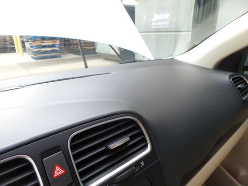 Used 2014 Volkswagen Jetta TDI FWD image 64