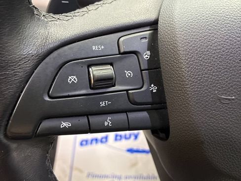 Used 2019 Cadillac XT4 Premium Luxury AWD/4WD image 15