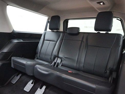 Used 2022 Ford Expedition Max XLT image 36