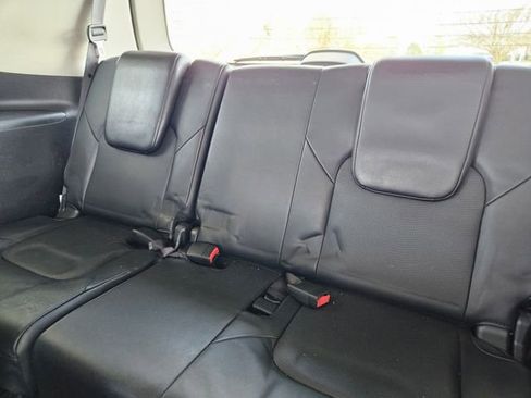 Used 2020 Nissan Armada SL image 30