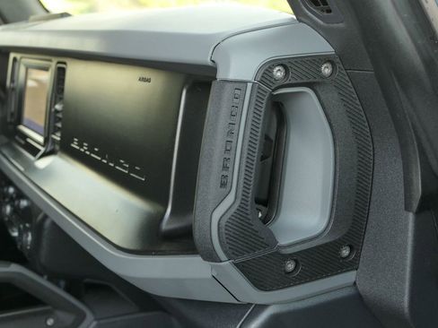 Used 2022 Ford Bronco Big Bend w/ Sasquatch Package image 28