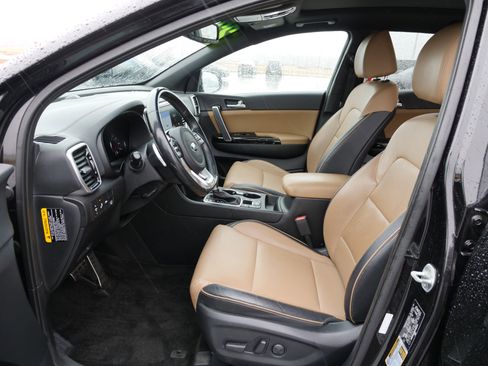 Used 2022 Kia Sportage SX image 16