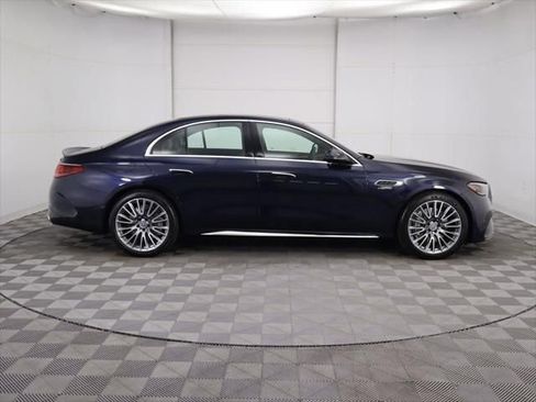 New 2026 Mercedes-Benz E 53 AMG e 4MATIC Sedan image 4