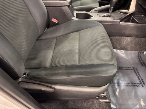 Used 2015 Toyota RAV4 LE FWD image 24