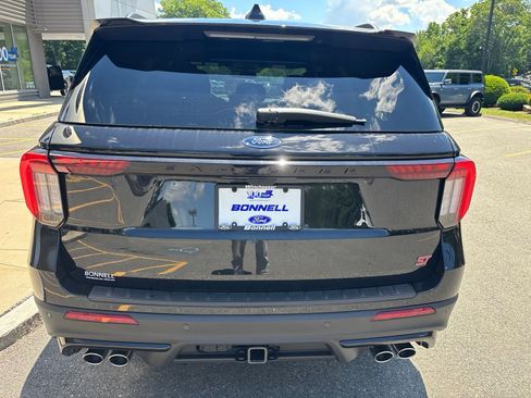 New 2026 Ford Explorer ST w/ Sun And Sound Package AWD/4WD image 4