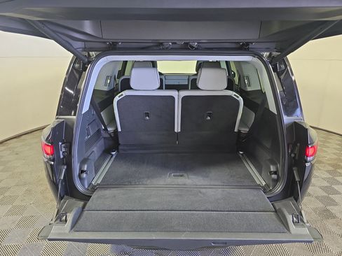 Used 2023 Rivian R1S Launch Edition image 15