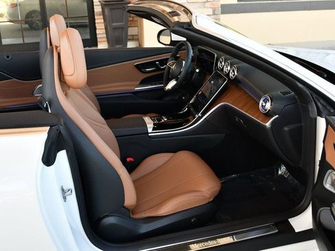 Used 2024 Mercedes-Benz CLE 300 4MATIC Cabriolet image 67