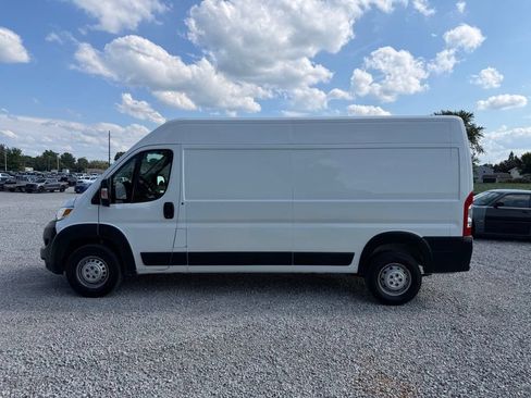 Used 2023 RAM ProMaster 2500 FWD image 4