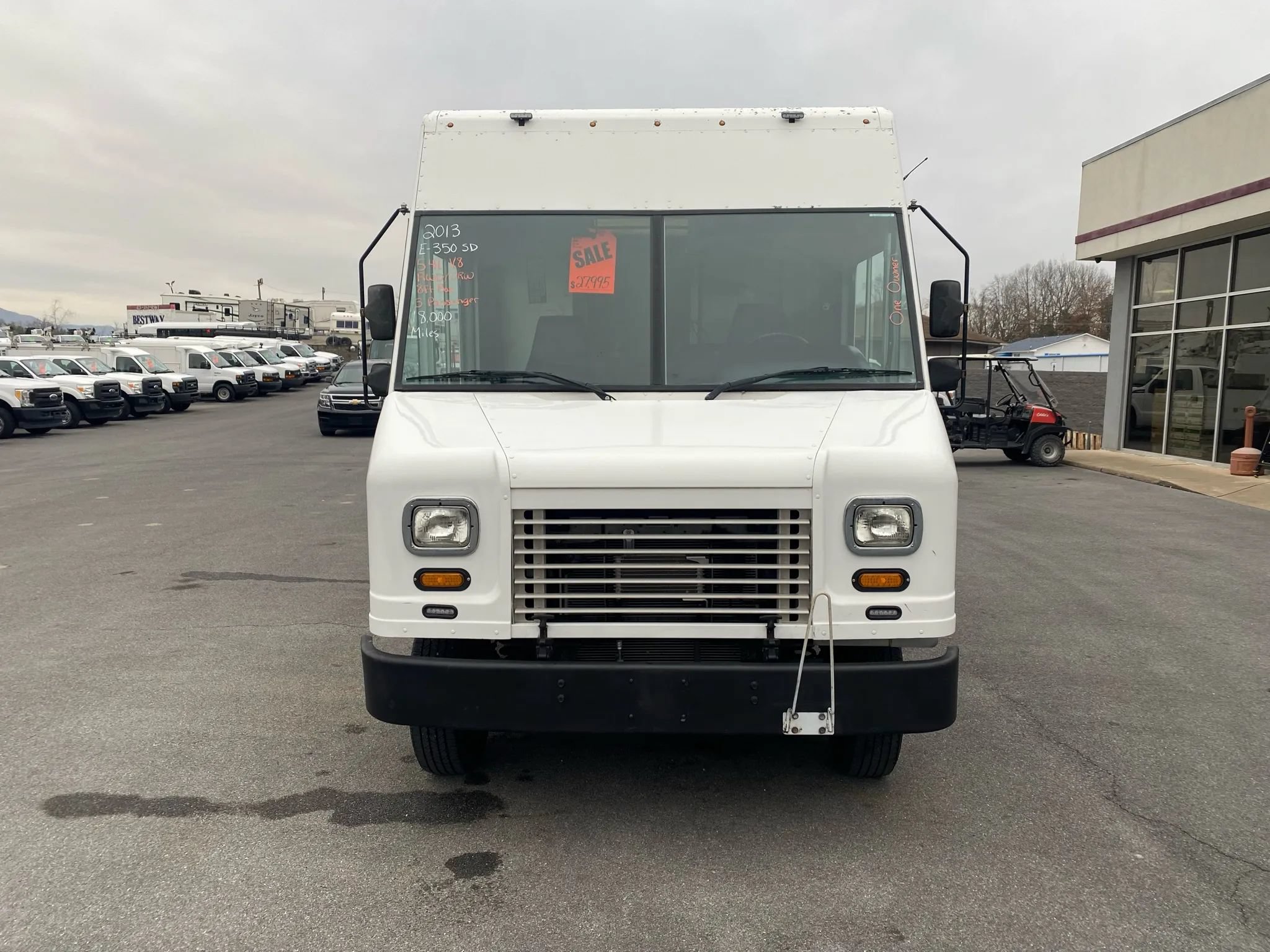 Used 2013 Ford E-350 and Econoline 350 Super Duty w/ Air Conditioning Prep Pkg RWD image 2