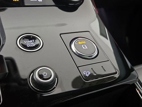 Used 2023 Land Rover Range Rover Sport SE Dynamic image 27