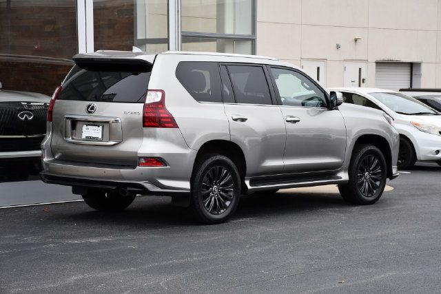Used 2021 Lexus GX 460 Premium w/ Accessory Package AWD/4WD image 8