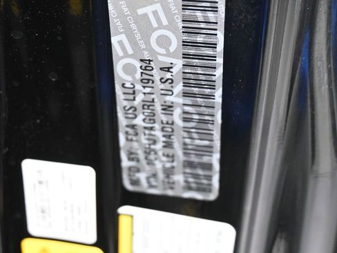 Used 2024 Jeep Gladiator Sport w/ Premium Package image 15