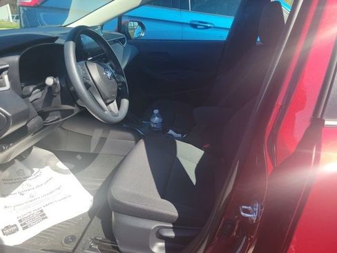 Used 2026 Toyota Corolla LE image 4