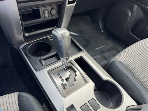 Used 2015 Toyota 4Runner SR5 image 24