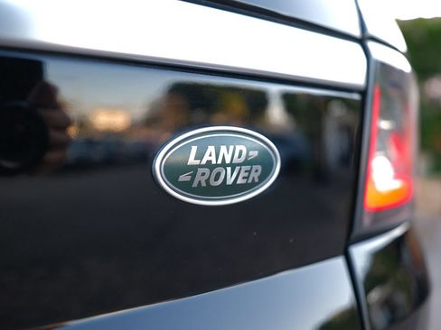Used 2018 Land Rover Range Rover Sport HSE AWD/4WD image 41