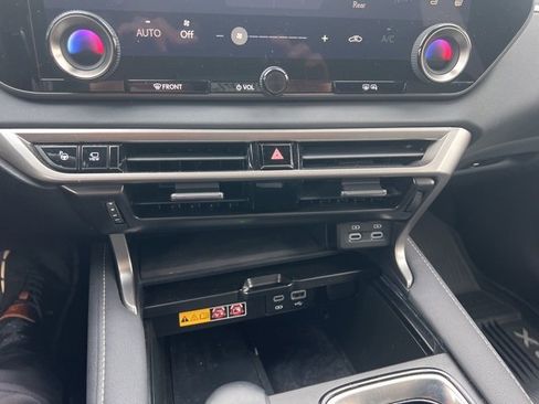 Certified 2024 Lexus RX 350h image 18