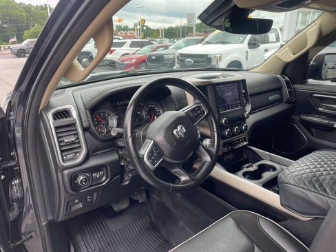 Used 2021 RAM 1500 Laramie AWD/4WD image 11