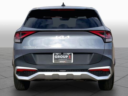 Used 2025 Kia Sportage LX FWD image 5