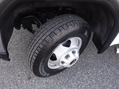 Used 2022 GMC Sierra 3500 Pro w/ Convenience Package image 28