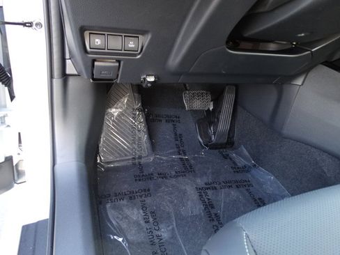 New 2026 Toyota Prius Plug-In Hybrid image 8