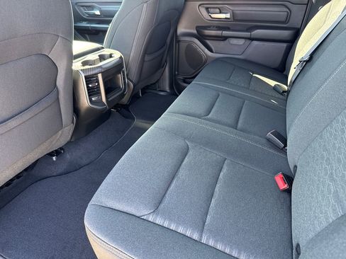 New 2026 RAM 1500 Express AWD/4WD image 16