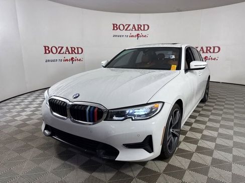 Used 2021 BMW 330i Sedan w/ Driving Assistance Package image 4