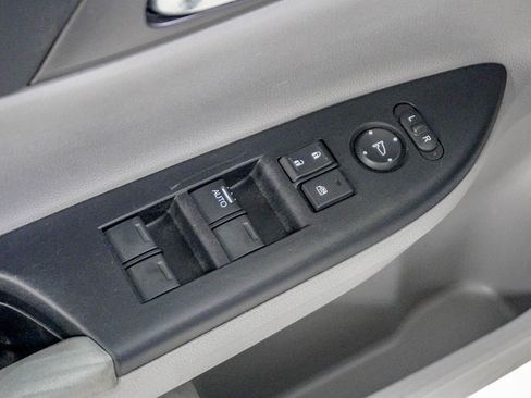 Used 2014 Honda Accord LX image 17